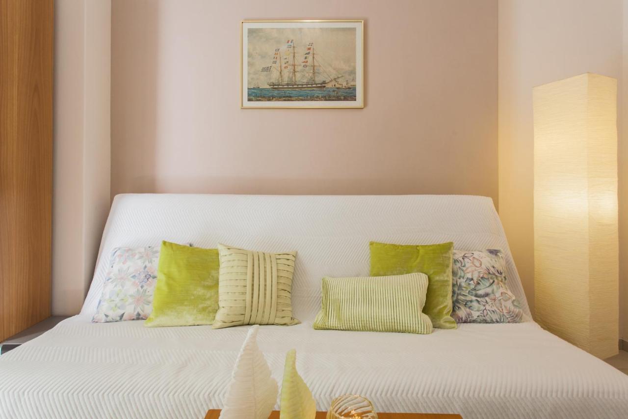 Central Apartment At Plaka 1 Bed For 2 Pers Athen Eksteriør bilde